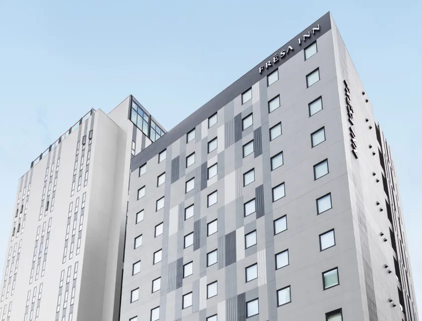 すすきの高層ホテル