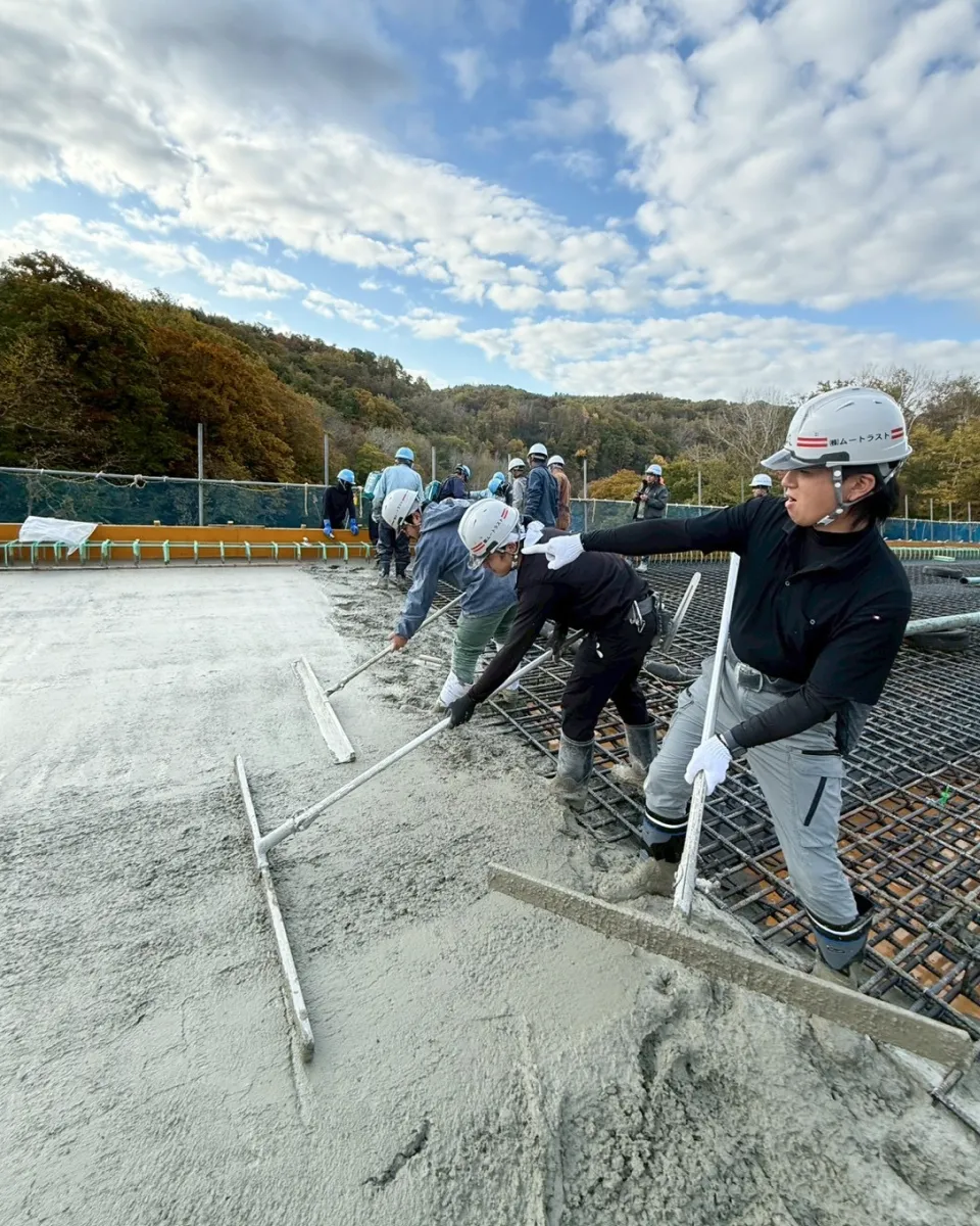 Recruit Information 採用情報